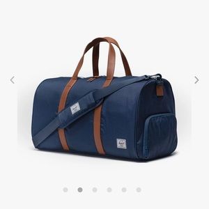 Herschel Novel Duffle Bag